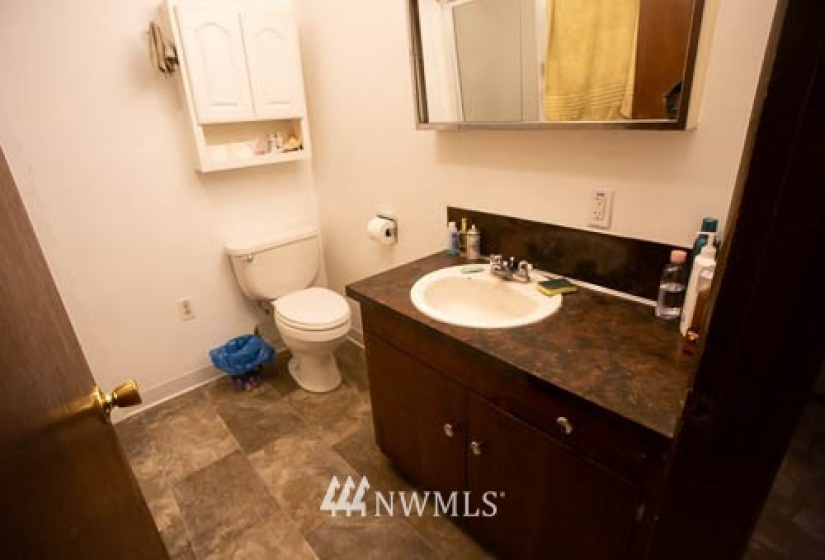 903 5th, Dayton, Washington 99328, 3 Bedrooms Bedrooms, ,2 BathroomsBathrooms,Residential,For Sale,5th,NWM1883412