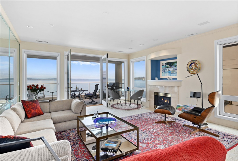 1550 Alki, Seattle, Washington 98116, 3 Bedrooms Bedrooms, ,1 BathroomBathrooms,Residential,For Sale,Waterside at Alki Beach Condominium,Alki,NWM1874704