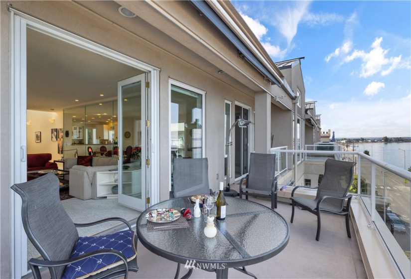 1550 Alki, Seattle, Washington 98116, 3 Bedrooms Bedrooms, ,1 BathroomBathrooms,Residential,For Sale,Waterside at Alki Beach Condominium,Alki,NWM1874704