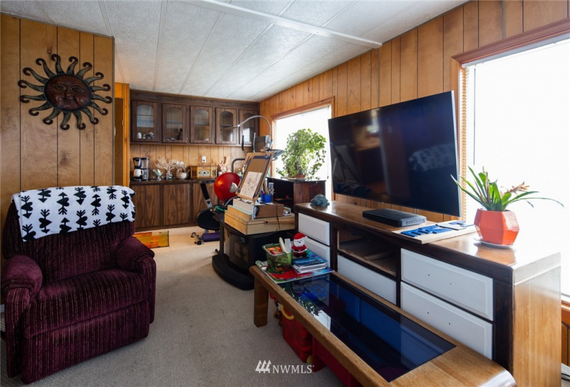 8004 Russell, Concrete, Washington 98237, 3 Bedrooms Bedrooms, ,2 BathroomsBathrooms,Residential,For Sale,Russell,NWM1884501