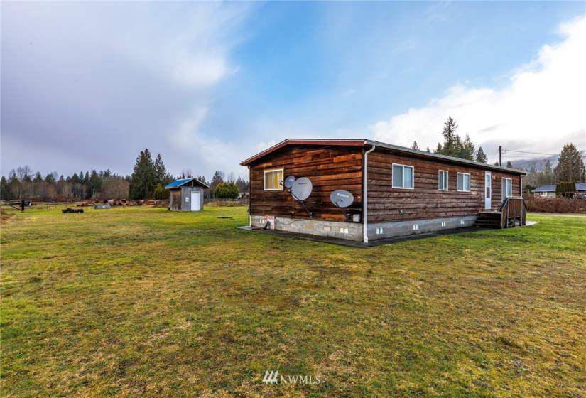 8004 Russell, Concrete, Washington 98237, 3 Bedrooms Bedrooms, ,2 BathroomsBathrooms,Residential,For Sale,Russell,NWM1884501