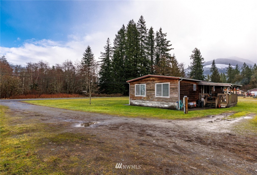 8004 Russell, Concrete, Washington 98237, 3 Bedrooms Bedrooms, ,2 BathroomsBathrooms,Residential,For Sale,Russell,NWM1884501
