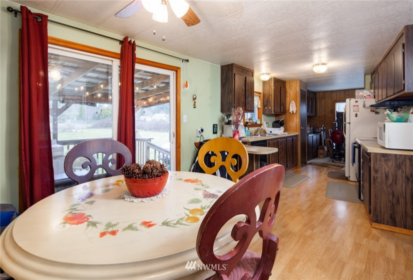 8004 Russell, Concrete, Washington 98237, 3 Bedrooms Bedrooms, ,2 BathroomsBathrooms,Residential,For Sale,Russell,NWM1884501