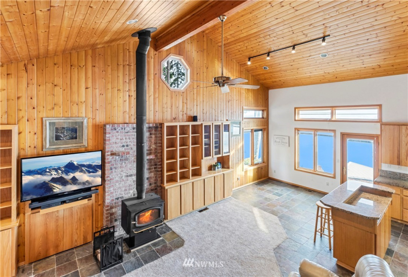 341 Webster, Lilliwaup, Washington 98555, 2 Bedrooms Bedrooms, ,2 BathroomsBathrooms,Residential,For Sale,Triton Head Tracts,Webster,NWM1884221