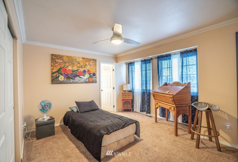 1330 Yost, Moses Lake, Washington 98837, 3 Bedrooms Bedrooms, ,2 BathroomsBathrooms,Residential,For Sale,Lakeland,Yost,NWM1883465