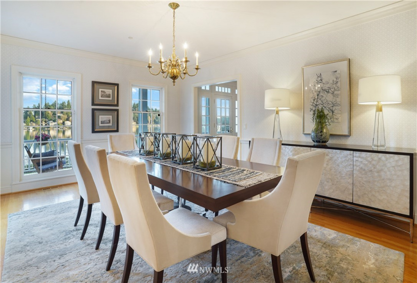 130 Overlake, Medina, Washington 98039, 4 Bedrooms Bedrooms, ,2 BathroomsBathrooms,Residential,For Sale,Overlake,NWM1884200