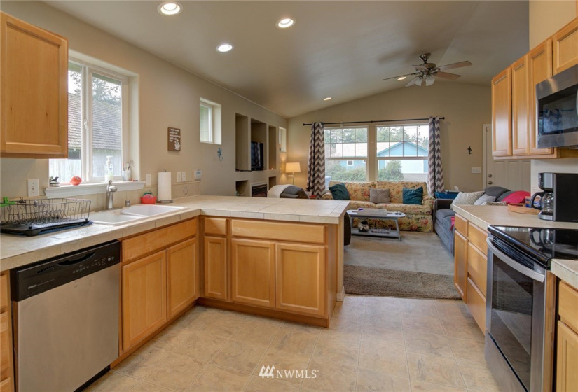 464 Sextans, Ocean Shores, Washington 98569, 2 Bedrooms Bedrooms, ,2 BathroomsBathrooms,Residential,For Sale,Div 4,Sextans,NWM1883823