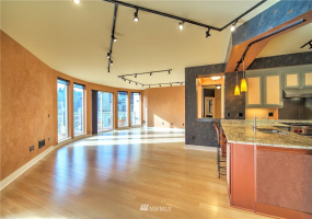 7800 27th, Mercer Island, Washington 98040, 3 Bedrooms Bedrooms, ,2 BathroomsBathrooms,Residential,For Sale,7800 Plaza,27th,NWM1884582