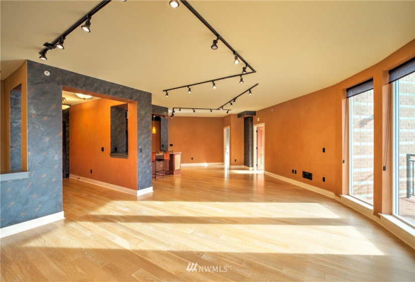 7800 27th, Mercer Island, Washington 98040, 3 Bedrooms Bedrooms, ,2 BathroomsBathrooms,Residential,For Sale,7800 Plaza,27th,NWM1884582