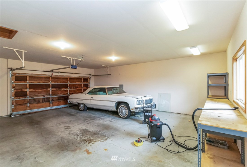 1331 Suncrest, Snohomish, Washington 98290, 3 Bedrooms Bedrooms, ,2 BathroomsBathrooms,Residential,For Sale,Suncrest,NWM1883948