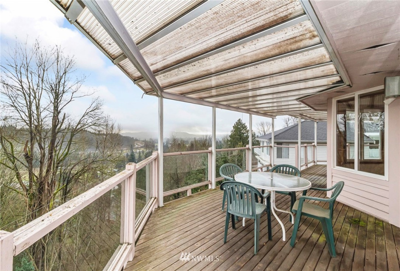 1331 Suncrest, Snohomish, Washington 98290, 3 Bedrooms Bedrooms, ,2 BathroomsBathrooms,Residential,For Sale,Suncrest,NWM1883948