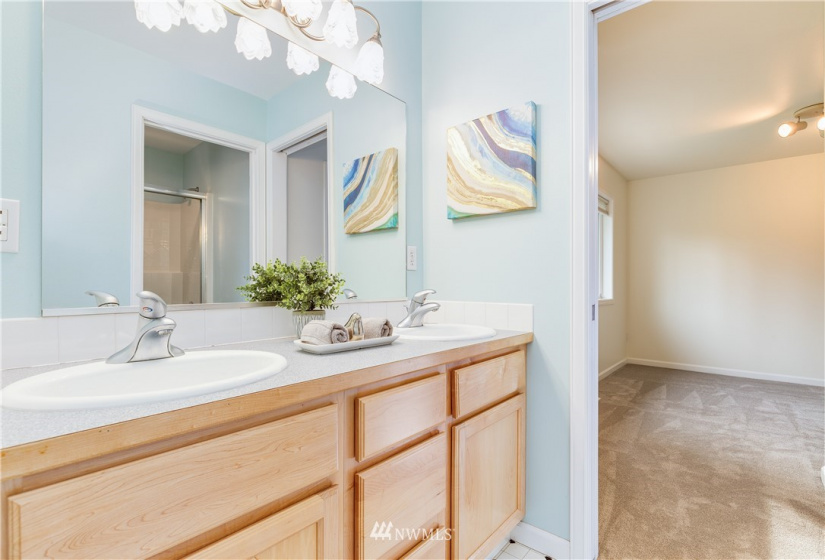 31012 157th, Kent, Washington 98042, 3 Bedrooms Bedrooms, ,2 BathroomsBathrooms,Residential,For Sale,157th,NWM1878749
