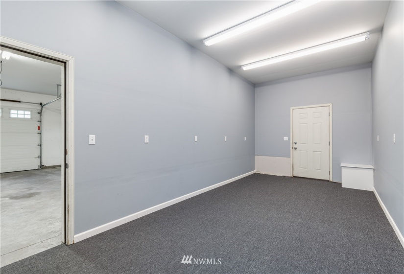 31012 157th, Kent, Washington 98042, 3 Bedrooms Bedrooms, ,2 BathroomsBathrooms,Residential,For Sale,157th,NWM1878749