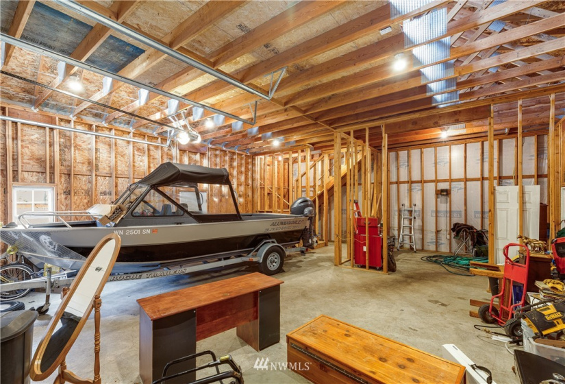 31012 157th, Kent, Washington 98042, 3 Bedrooms Bedrooms, ,2 BathroomsBathrooms,Residential,For Sale,157th,NWM1878749