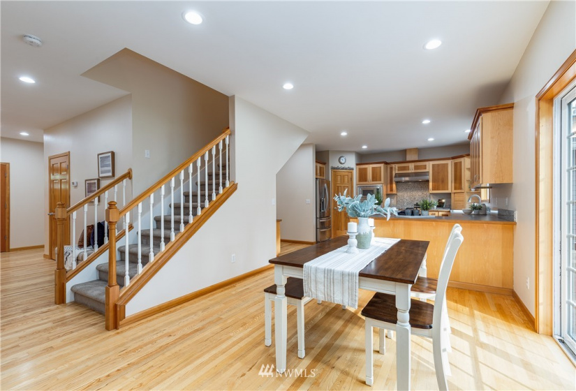 31012 157th, Kent, Washington 98042, 3 Bedrooms Bedrooms, ,2 BathroomsBathrooms,Residential,For Sale,157th,NWM1878749