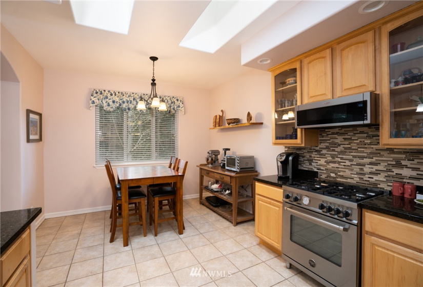 2317 42nd, Anacortes, Washington 98221, 3 Bedrooms Bedrooms, ,2 BathroomsBathrooms,Residential,For Sale,Forest Hills PUD,42nd,NWM1877241