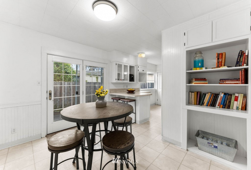 2618 Fir, Longview, Washington 98632, 4 Bedrooms Bedrooms, ,2 BathroomsBathrooms,Residential,For Sale,Fir,NWM1884716