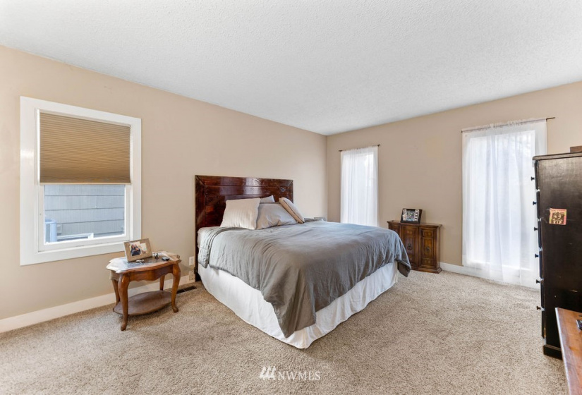 2618 Fir, Longview, Washington 98632, 4 Bedrooms Bedrooms, ,2 BathroomsBathrooms,Residential,For Sale,Fir,NWM1884716