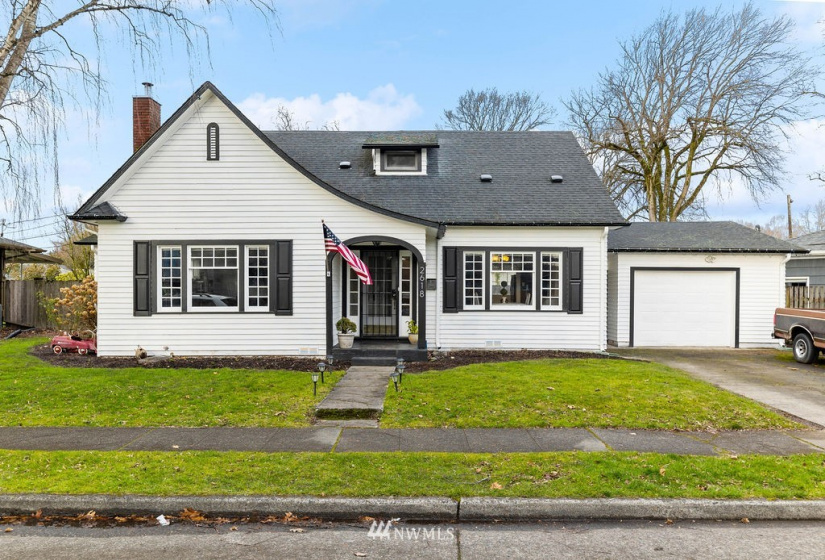 2618 Fir, Longview, Washington 98632, 4 Bedrooms Bedrooms, ,2 BathroomsBathrooms,Residential,For Sale,Fir,NWM1884716