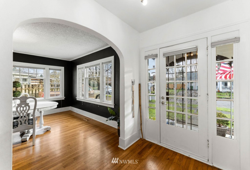 2618 Fir, Longview, Washington 98632, 4 Bedrooms Bedrooms, ,2 BathroomsBathrooms,Residential,For Sale,Fir,NWM1884716