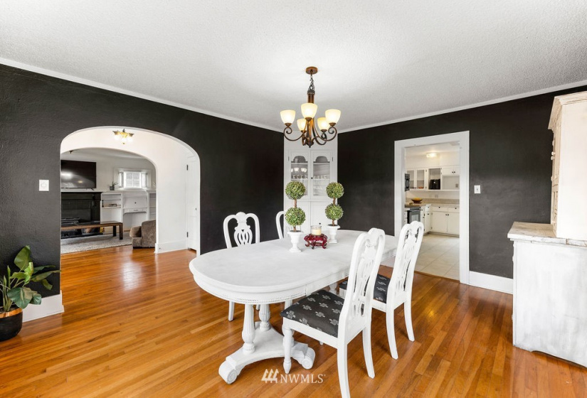 2618 Fir, Longview, Washington 98632, 4 Bedrooms Bedrooms, ,2 BathroomsBathrooms,Residential,For Sale,Fir,NWM1884716