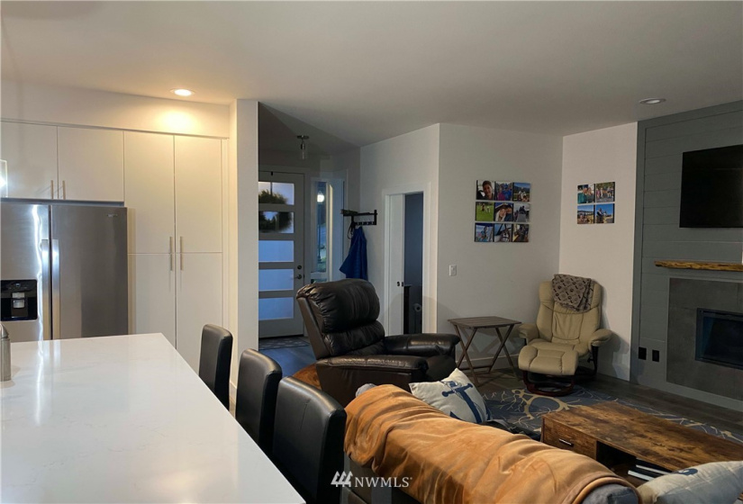 128 Blackfish, Bremerton, Washington 98310, 2 Bedrooms Bedrooms, ,2 BathroomsBathrooms,Residential,For Sale,Blackfish,NWM1884836