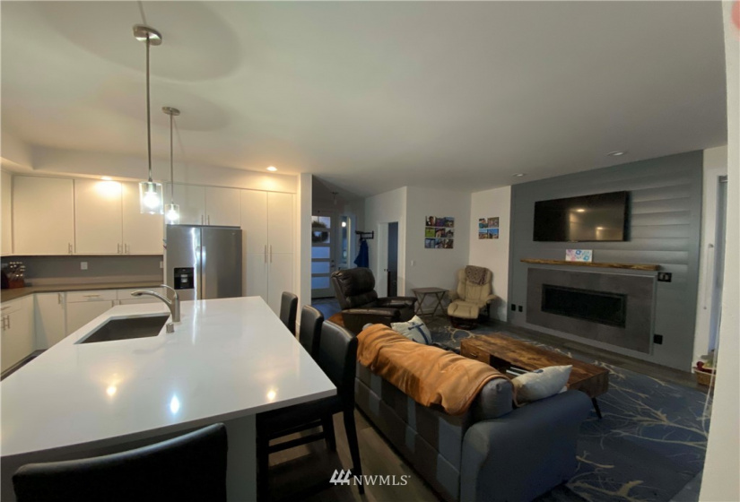 128 Blackfish, Bremerton, Washington 98310, 2 Bedrooms Bedrooms, ,2 BathroomsBathrooms,Residential,For Sale,Blackfish,NWM1884836