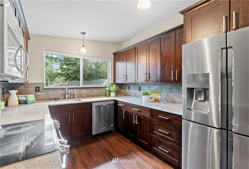 3323 158th, Lake Forest Park, Washington 98155, 4 Bedrooms Bedrooms, ,1 BathroomBathrooms,Residential,For Sale,158th,NWM1881459