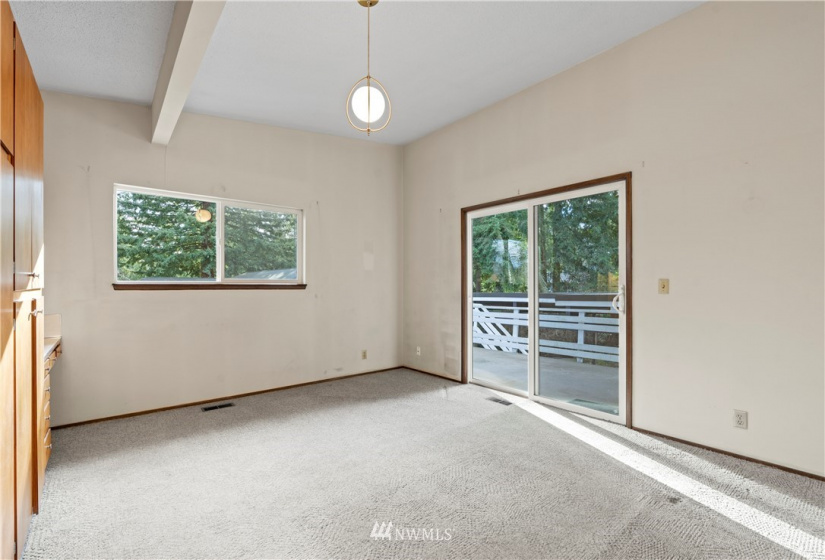 3323 158th, Lake Forest Park, Washington 98155, 4 Bedrooms Bedrooms, ,1 BathroomBathrooms,Residential,For Sale,158th,NWM1881459