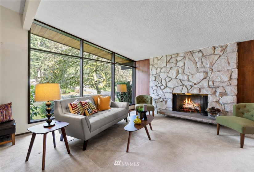 3323 158th, Lake Forest Park, Washington 98155, 4 Bedrooms Bedrooms, ,1 BathroomBathrooms,Residential,For Sale,158th,NWM1881459