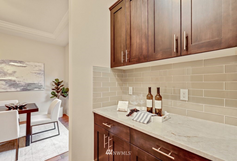 684 235th, Sammamish, Washington 98074, 5 Bedrooms Bedrooms, ,4 BathroomsBathrooms,Residential,For Sale,235th,NWM1883376