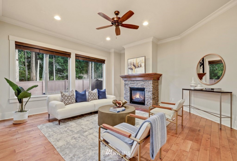 684 235th, Sammamish, Washington 98074, 5 Bedrooms Bedrooms, ,4 BathroomsBathrooms,Residential,For Sale,235th,NWM1883376