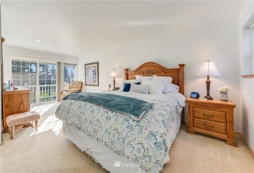 1042 Nootka, Fox Island, Washington 98042, 4 Bedrooms Bedrooms, ,2 BathroomsBathrooms,Residential,For Sale,Nootka,NWM1884176