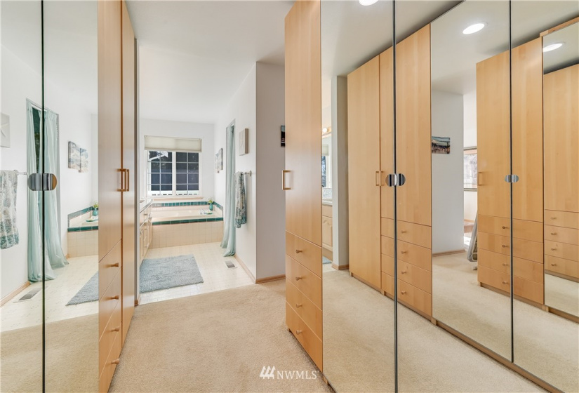 1042 Nootka, Fox Island, Washington 98042, 4 Bedrooms Bedrooms, ,2 BathroomsBathrooms,Residential,For Sale,Nootka,NWM1884176