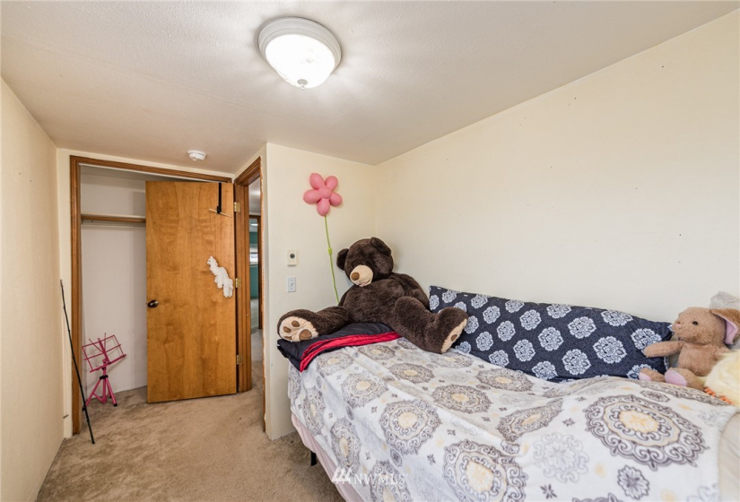 522 Race, Port Angeles, Washington 98362, 4 Bedrooms Bedrooms, ,2 BathroomsBathrooms,Residential,For Sale,Race,NWM1880412