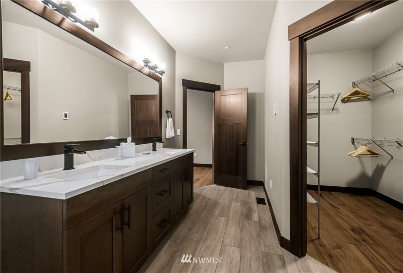 121 Wood Rose, Cle Elum, Washington 98922, 4 Bedrooms Bedrooms, ,4 BathroomsBathrooms,Residential,For Sale,Wood Rose,NWM1884286