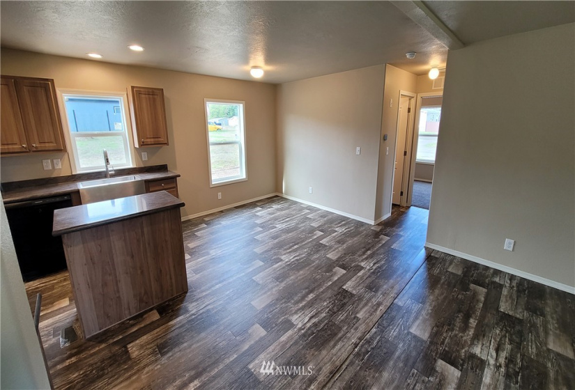 51 Freedom, Shelton, Washington 98584, 2 Bedrooms Bedrooms, ,2 BathroomsBathrooms,Residential,For Sale,Freedom,NWM1884903