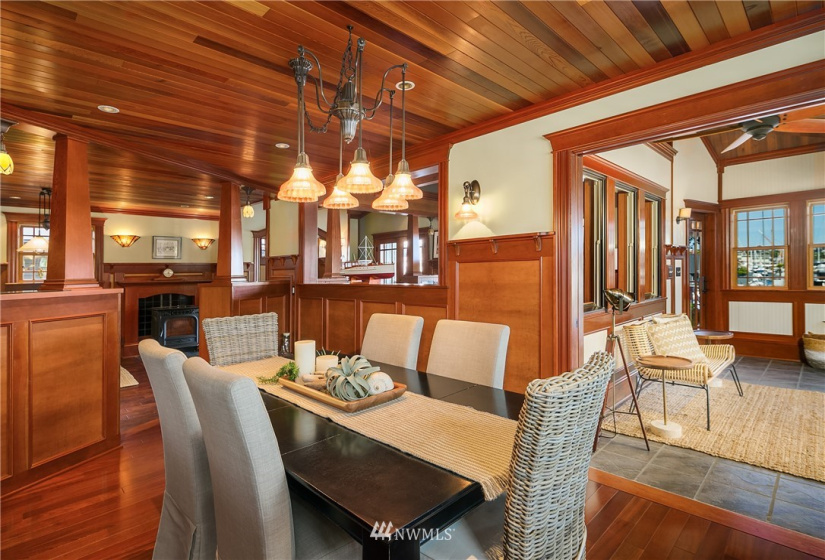 907 Northlake, Seattle, Washington 98103, 3 Bedrooms Bedrooms, ,2 BathroomsBathrooms,Residential,For Sale,Fremont Dock,Northlake,NWM1884160