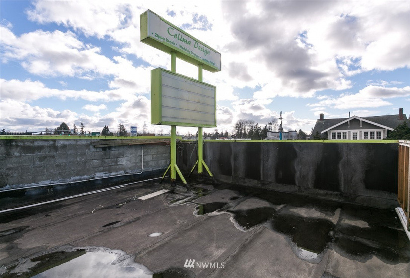 2064 Main, Ferndale, Washington 98248, ,Commercial Sale,For Sale,Main,NWM1884676