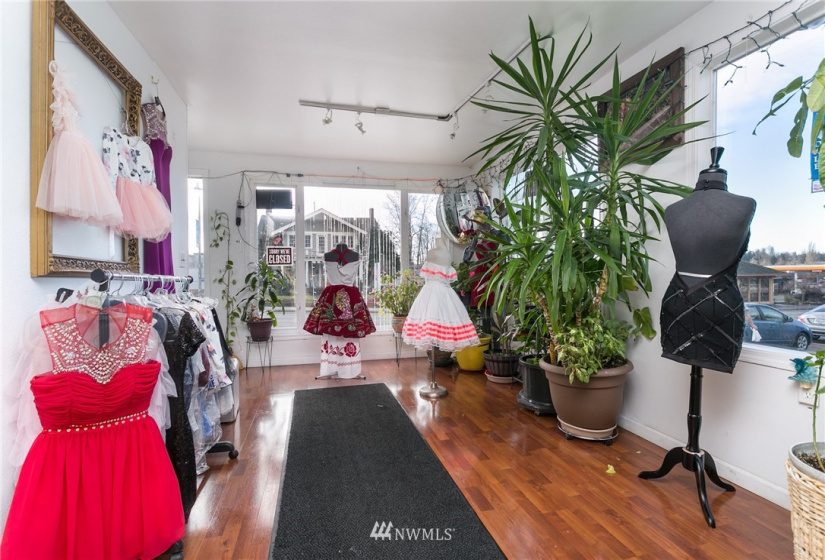 2064 Main, Ferndale, Washington 98248, ,Commercial Sale,For Sale,Main,NWM1884676