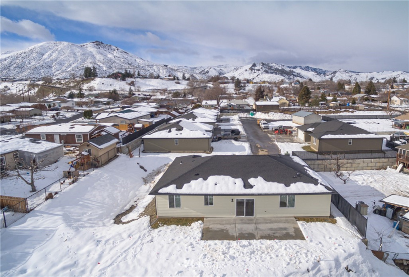 1840 Kristina, Wenatchee, Washington 98801, 3 Bedrooms Bedrooms, ,2 BathroomsBathrooms,Residential,For Sale,Kristina,NWM1884763