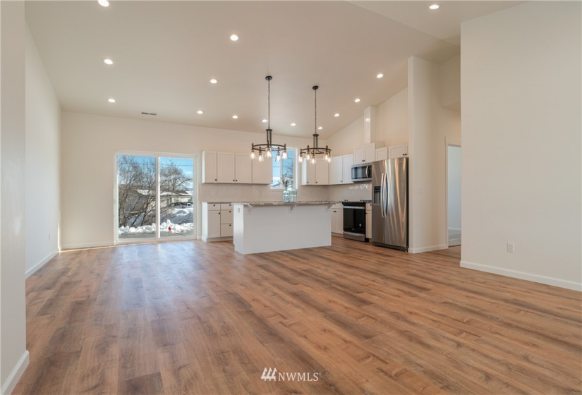 1840 Kristina, Wenatchee, Washington 98801, 3 Bedrooms Bedrooms, ,2 BathroomsBathrooms,Residential,For Sale,Kristina,NWM1884763