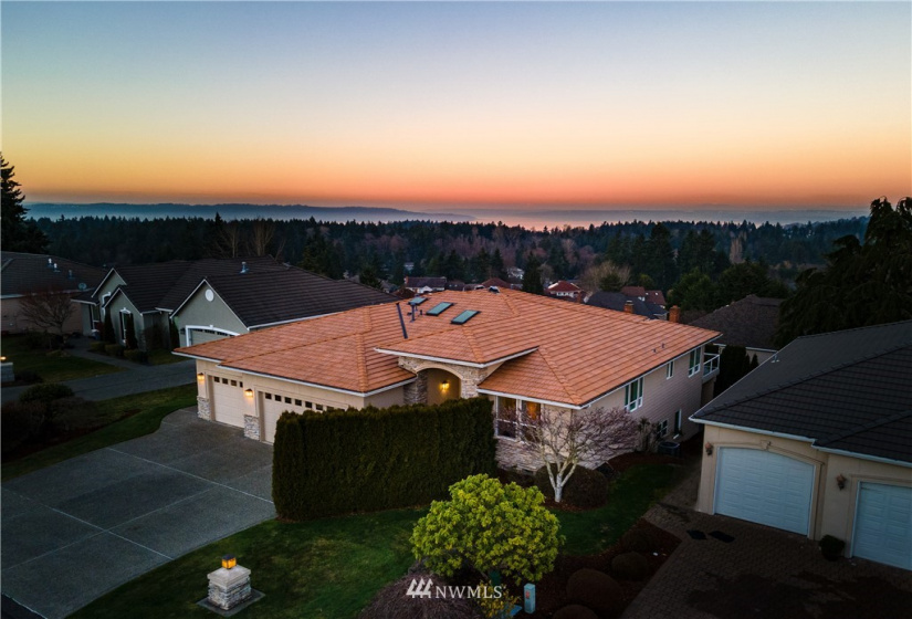 3613 55th, Tacoma, Washington 98422, 4 Bedrooms Bedrooms, ,3 BathroomsBathrooms,Residential,For Sale,The Summit At Dash Point,55th,NWM1884467