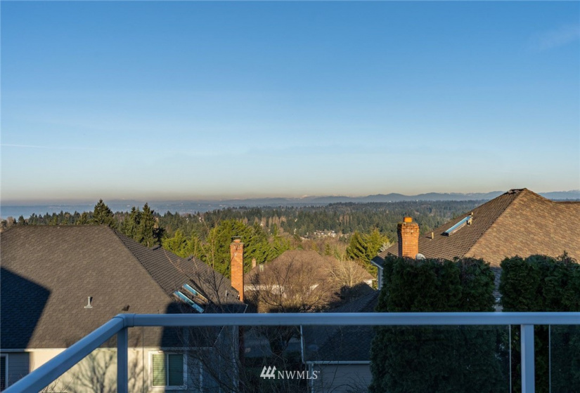 3613 55th, Tacoma, Washington 98422, 4 Bedrooms Bedrooms, ,3 BathroomsBathrooms,Residential,For Sale,The Summit At Dash Point,55th,NWM1884467