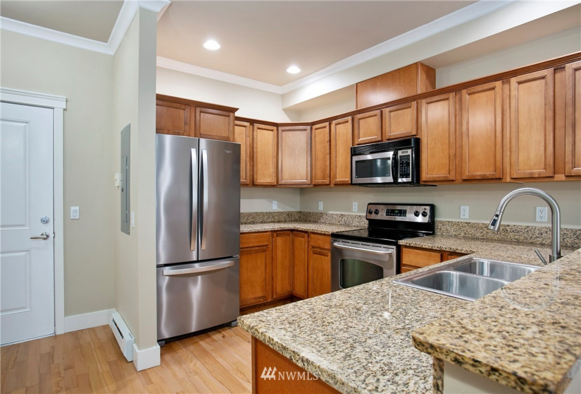 1015 Railroad, Bellingham, Washington 98225, 1 Bedroom Bedrooms, ,1 BathroomBathrooms,Residential,For Sale,Morse Square Condominium,Railroad,NWM1885005