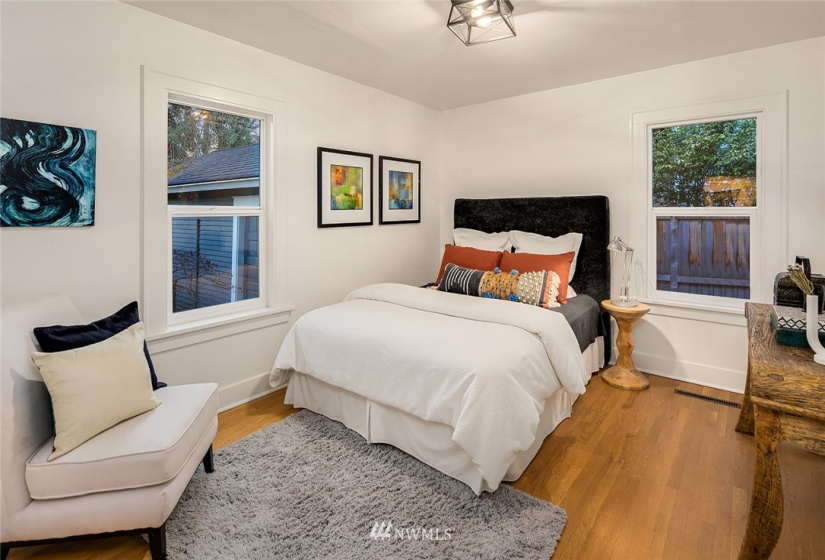 4015 Garfield, Seattle, Washington 98112, 5 Bedrooms Bedrooms, ,1 BathroomBathrooms,Residential,For Sale,Garfield,NWM1883537