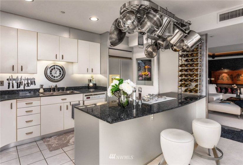 609 Mercer, Seattle, Washington 98119, 4 Bedrooms Bedrooms, ,4 BathroomsBathrooms,Residential,For Sale,Mercer Place II,Mercer,NWM1878095