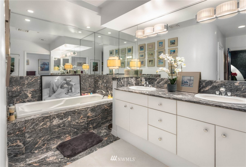 609 Mercer, Seattle, Washington 98119, 4 Bedrooms Bedrooms, ,4 BathroomsBathrooms,Residential,For Sale,Mercer Place II,Mercer,NWM1878095