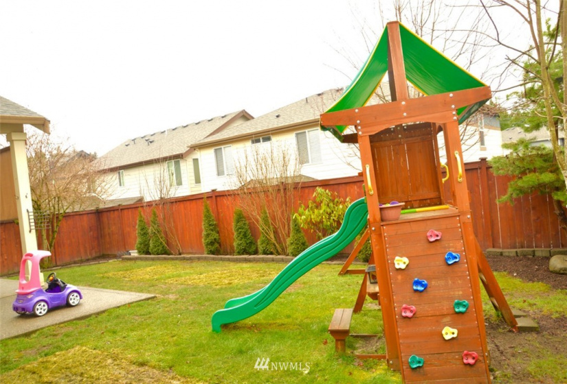 28207 224th, Maple Valley, Washington 98038, 4 Bedrooms Bedrooms, ,2 BathroomsBathrooms,Residential,For Sale,Sun Ridge at Elk Run Division,224th,NWM1884694