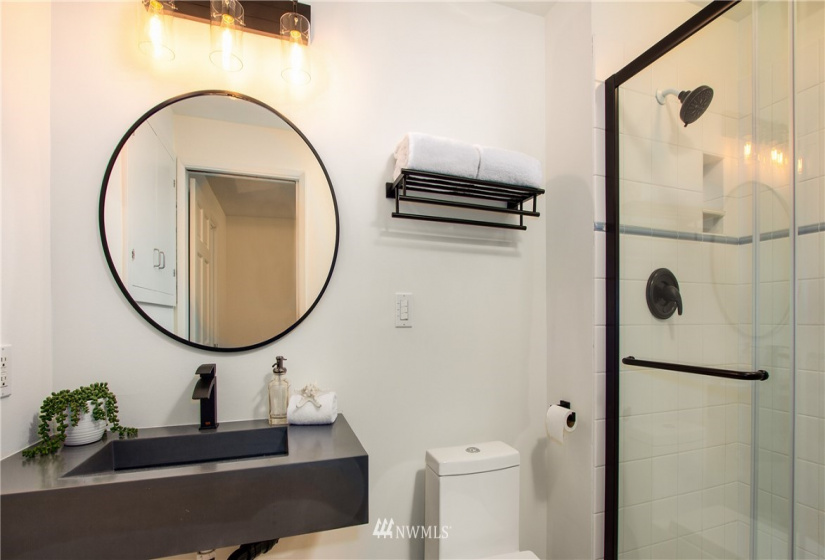 10845 Bill Point Bluff, Bainbridge Island, Washington 98110, 4 Bedrooms Bedrooms, ,2 BathroomsBathrooms,Residential,For Sale,Bill Point Bluff,NWM1883493